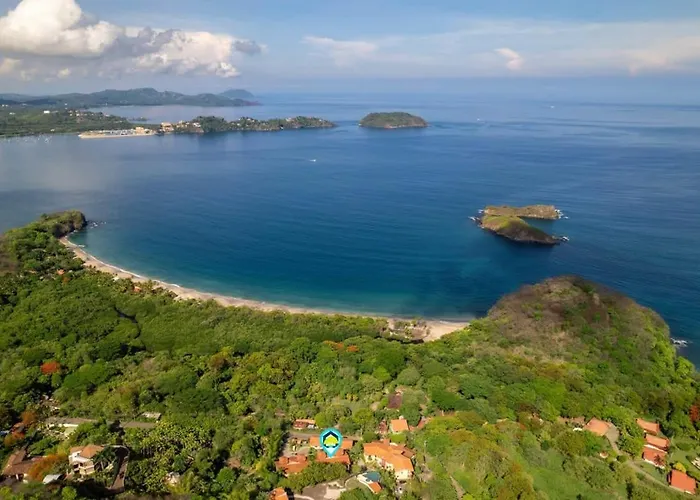 Stylish With Brand-new Furniture, Panoramic Ocean Views, And Infinity Swimming Pool & Hot Tub Hébergement de vacances Potrero (Guanacaste)