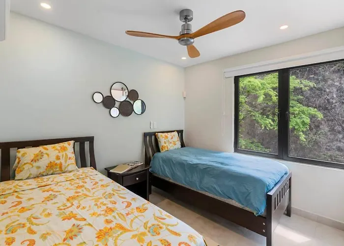 Stylish With Brand-new Furniture, Panoramic Ocean Views, And Infinity Swimming Pool & Hot Tub Hébergement de vacances *